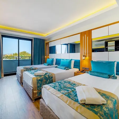Algora Halal Hotel 5*